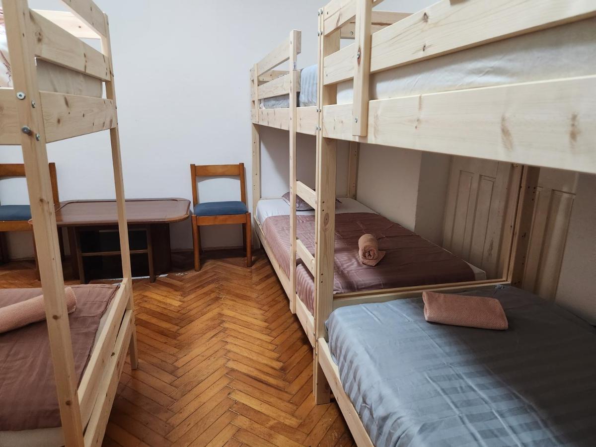 Hostel Queen Centar Сплит Экстерьер фото